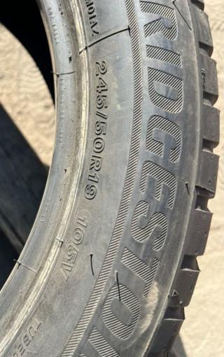 Bridgestone Blizzak LM-001 245/50 R19