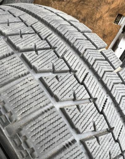 Bridgestone Blizzak VRX 205/50 R16