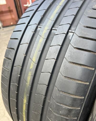 Pirelli P Zero PZ4 275/40 R21