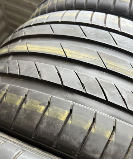 Kumho Ecsta PS71 245/40 R18