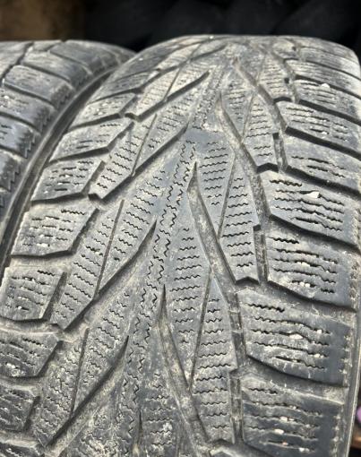 Nokian Tyres Hakkapeliitta R2 215/65 R17