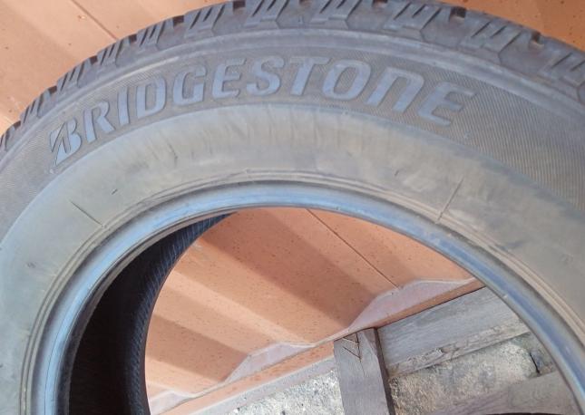 Bridgestone Ice Partner 195/65 R15