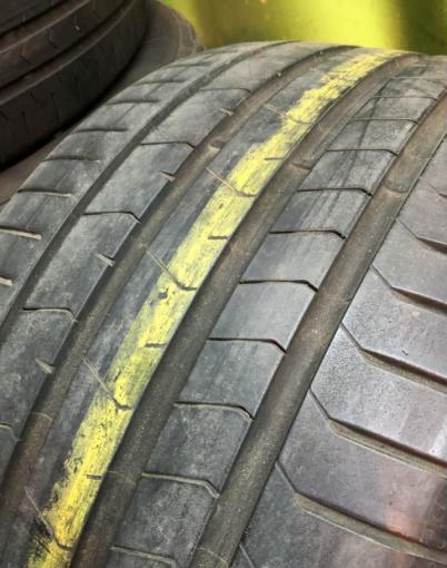 Pirelli P Zero PZ4 275/30 R21