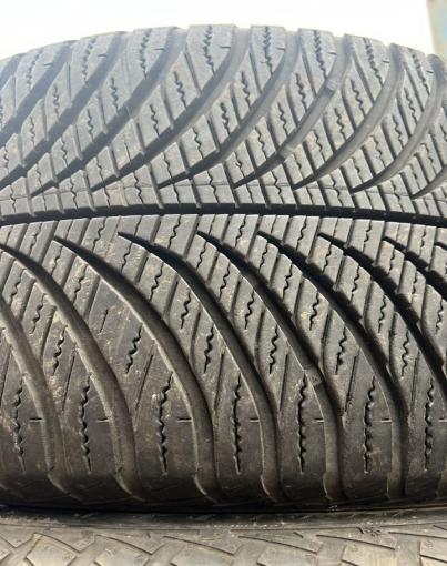 Goodyear Vector 4Seasons Gen-2 235/50 R18