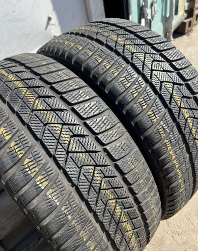 Pirelli Winter Sottozero 3 255/35 R21