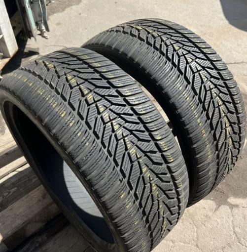 Hankook Winter I'Cept Evo 3 W330 245/35 R19