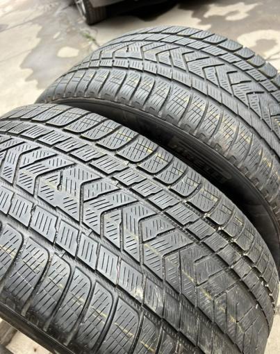 Pirelli Scorpion Winter 325/35 R22