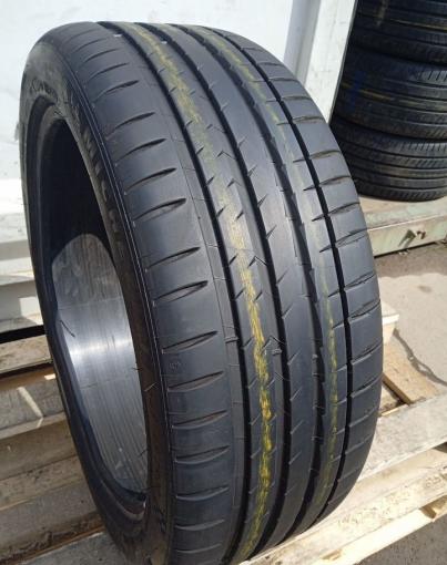 Michelin Pilot Sport 4 S 245/45 R20