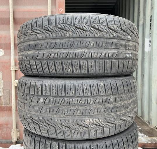 Pirelli Winter Sottozero 240 Serie II 255/40 R20 и 285/35 R20