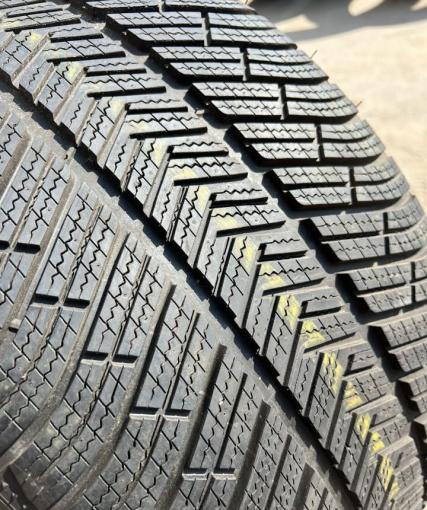 Michelin Pilot Alpin 4 285/35 R20