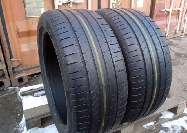 Pirelli P Zero PZ4 275/40 R20
