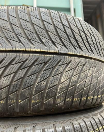 Michelin Pilot Alpin 5 SUV 275/50 R20