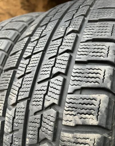 Goodyear Ice Navi Zea II 215/60 R16