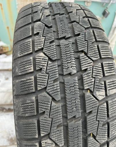 Toyo Observe Garit GIZ 205/55 R16