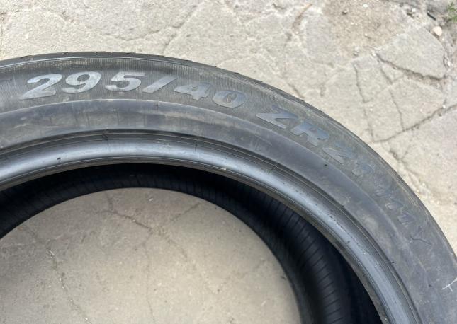 Pirelli P Zero 295/40 R21