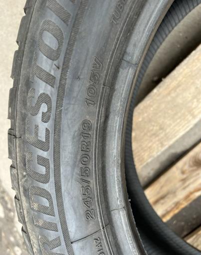 Bridgestone Blizzak LM-001 245/50 R19