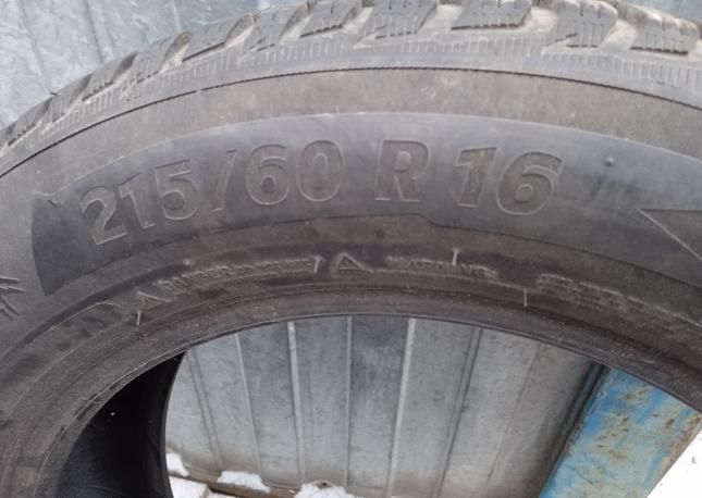 Michelin Alpin 5 215/60 R16