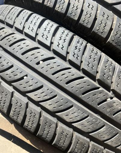 Continental VancoWinter 2 205/65 R16C