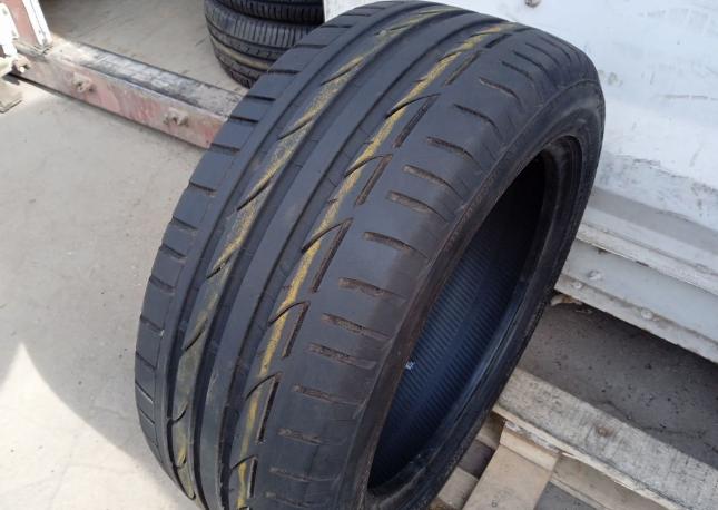 Bridgestone Potenza S001 245/50 R18