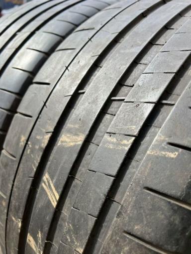 Michelin Pilot Super Sport 235/35 R19