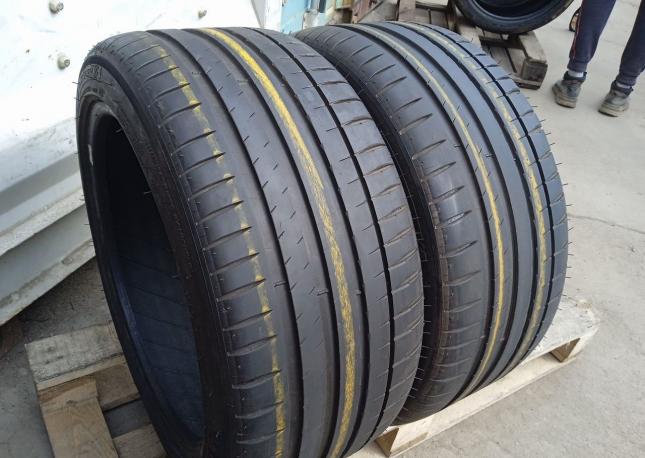 Michelin Pilot Sport 4 255/40 R18