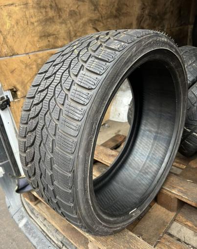 Bridgestone Blizzak LM-32 235/35 R19