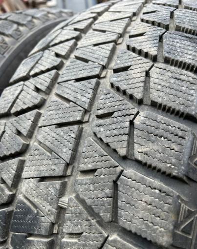 Bridgestone Blizzak WS-80 235/50 R19