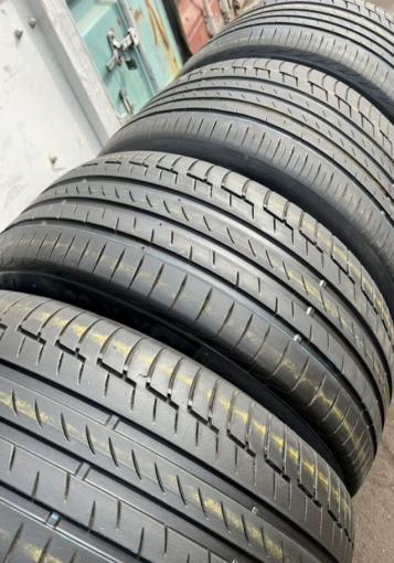 Continental PremiumContact 6 285/45 R22