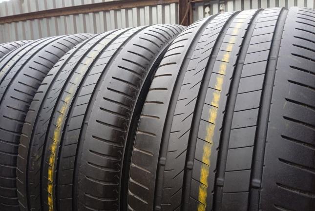 Bridgestone Alenza 001 285/50 R20