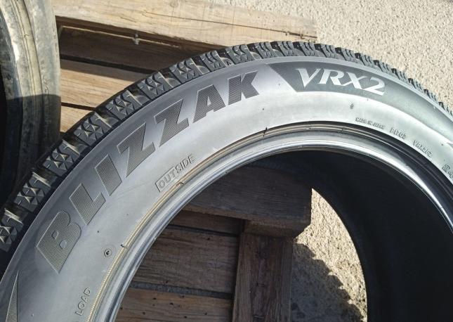 Bridgestone Blizzak VRX2 245/50 R18