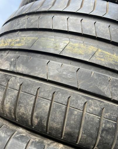 Pirelli P Zero PZ4 275/30 R21