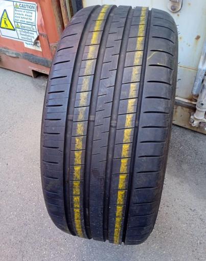 Dunlop SP Sport Maxx 060+ 235/40 R18