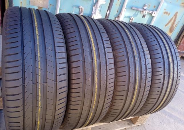 Pirelli Cinturato P7 (P7C2) 245/45 R18