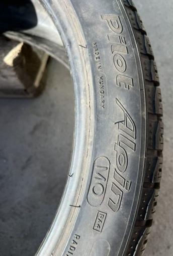 Michelin Pilot Alpin PA4 255/40 R20 и 285/35 R20