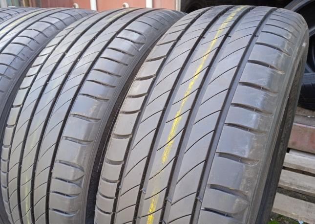 Michelin Primacy 4 215/60 R17