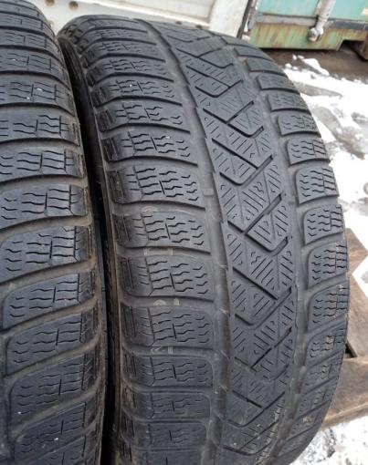 Pirelli Winter Sottozero 3 215/45 R16