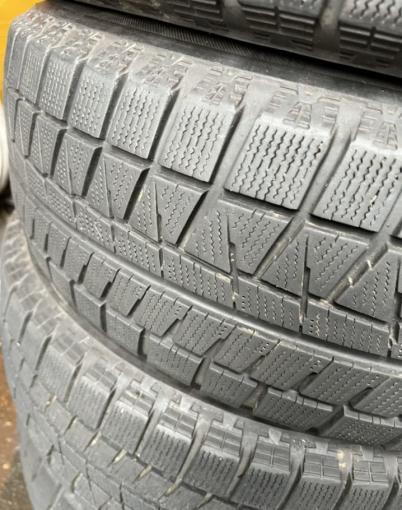 Bridgestone Ice Partner 2 215/65 R16