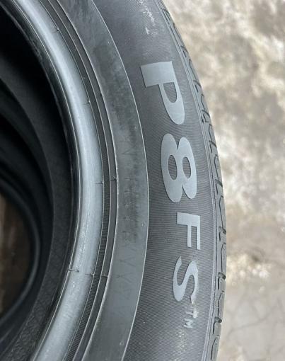 Pirelli P8FS 215/55 R17