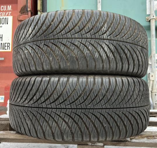 Goodyear Vector 4Seasons Gen-2 235/50 R18