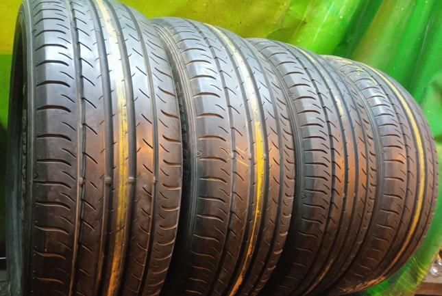 Dunlop SP Sport Maxx 050 225/60 R18