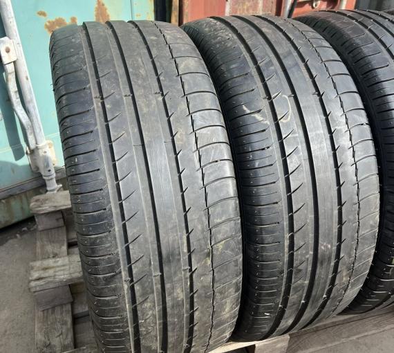 Michelin Latitude Sport 235/60 R18