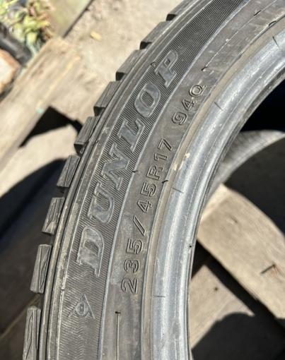 Dunlop Winter Maxx WM01 235/45 R17