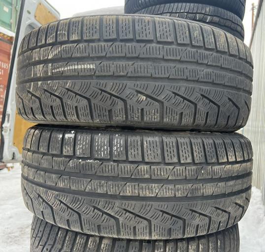 Pirelli Winter Sottozero 210 Serie II 235/50 R19