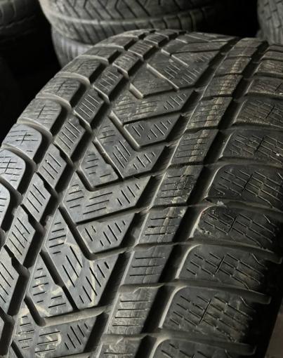 Pirelli Scorpion Winter 285/45 R20