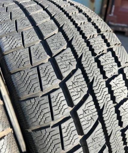 Toyo Winter Tranpath MK3 225/55 R17