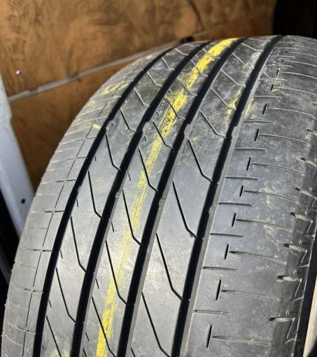 Bridgestone Turanza T005A 225/55 R17