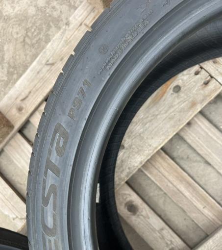 Kumho Ecsta PS71 245/40 R20