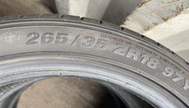 Kumho Ecsta PS71 245/40 R18 и 265/35 R18