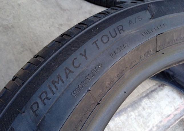 Michelin Primacy Tour A/S 245/45 R19