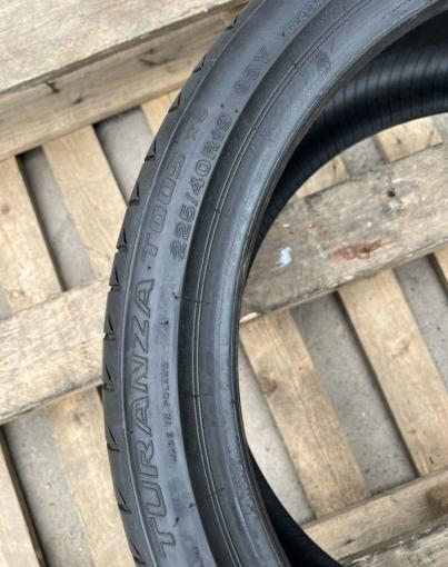 Bridgestone Turanza T005 225/40 R19